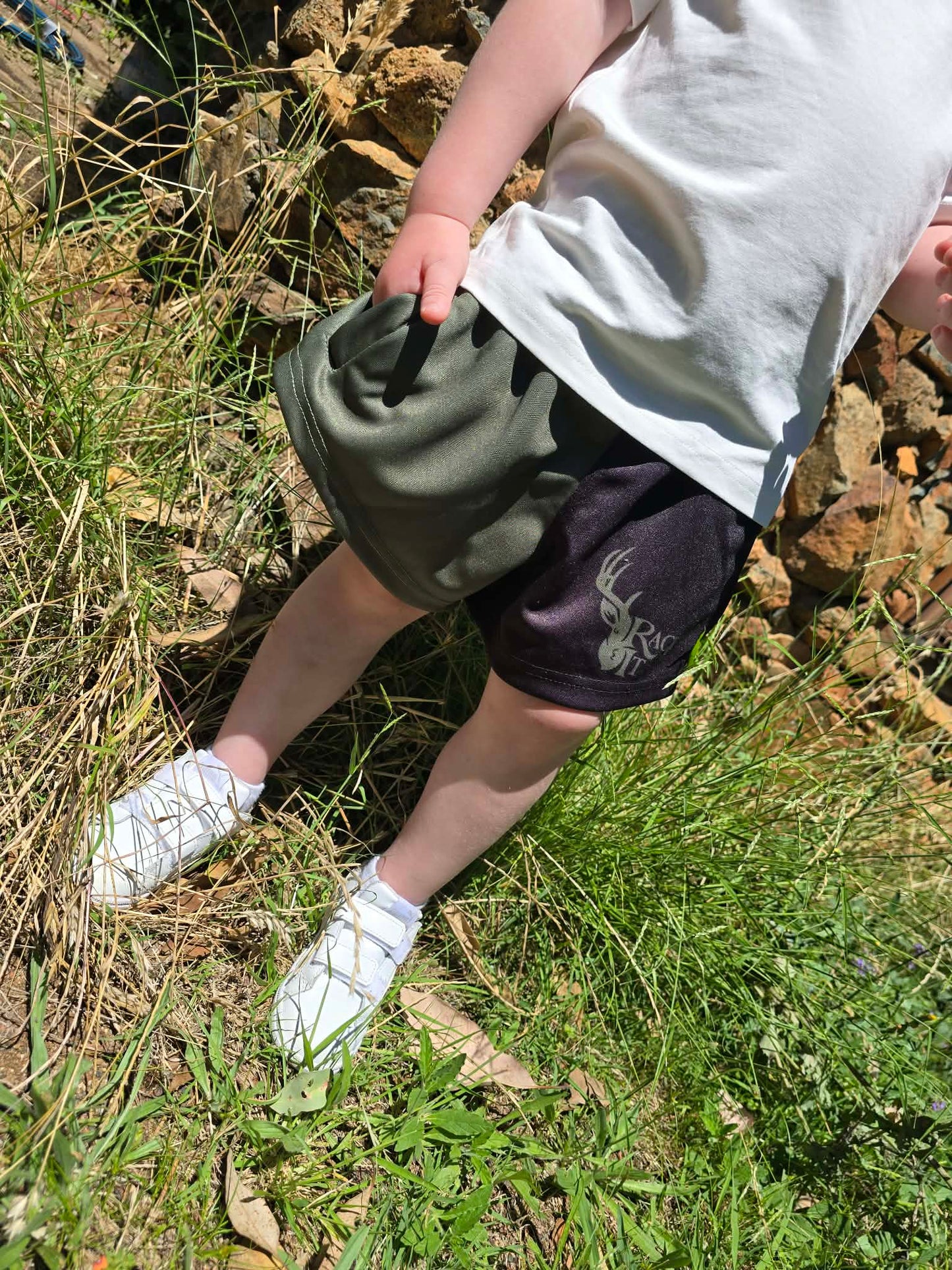 Two Toned Football Shorts Kids (Olive)